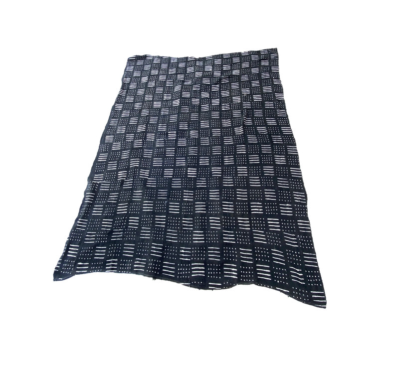 # 3849 LG African Black and White Mud Cloth Textile Mali 63" by 85" gallery