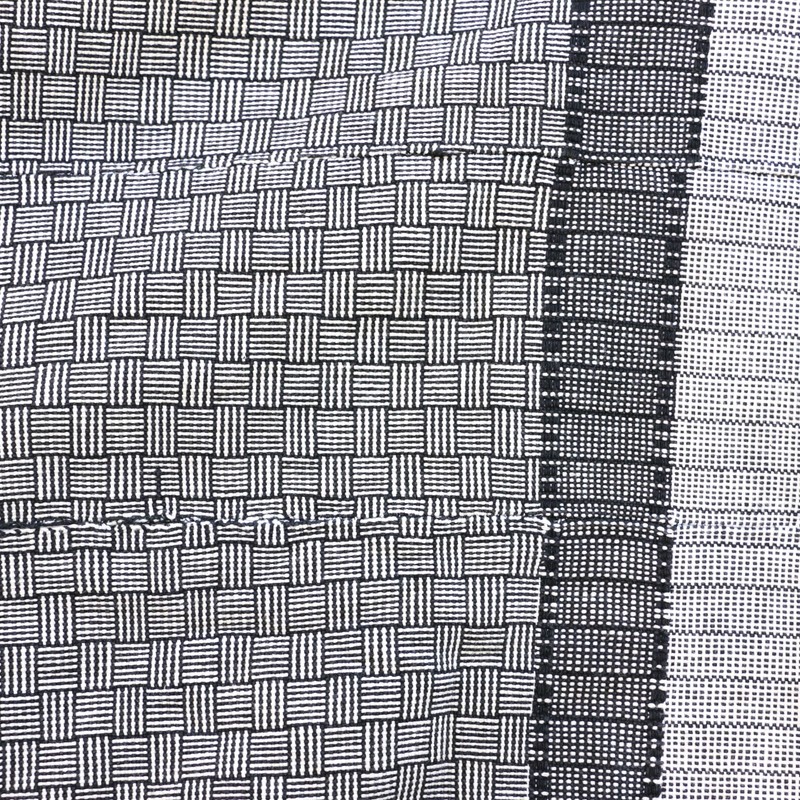 Baule Stripwoven Textile Côte d’Ivoire 50x69 inch gallery