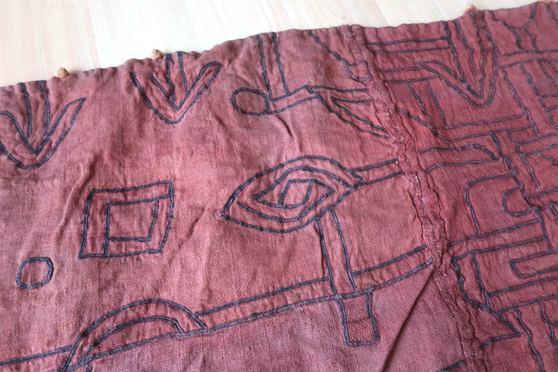 20ft Antique Kuba Raffia Dance Skirt – Congolese Tcaka Ntshak Textile – 240″x32″