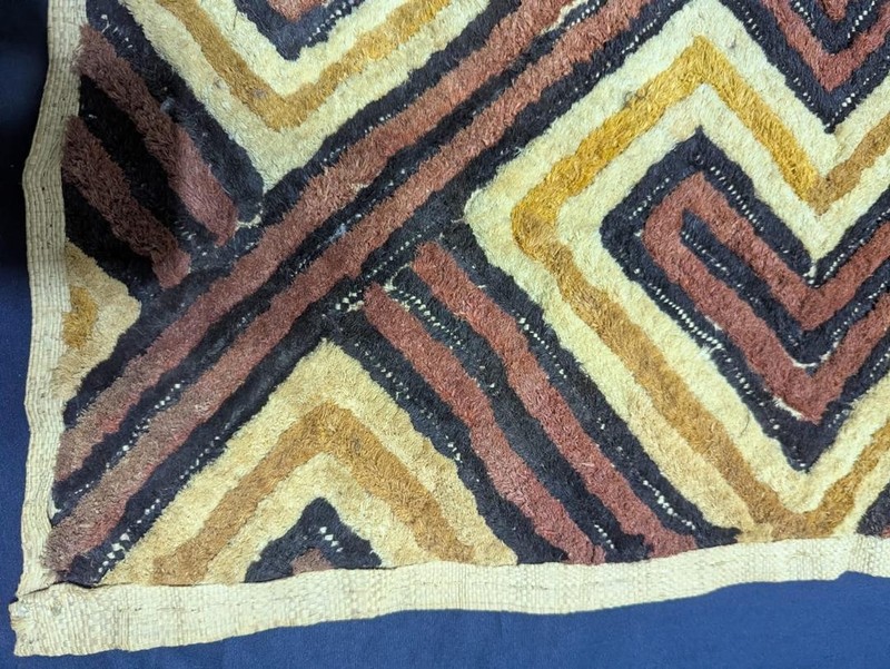 Vintage African Kuba Showa Bark Cloth Handstitched Raffia Textile 24x27 inches gallery