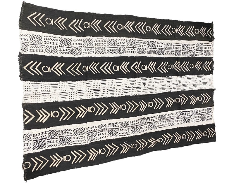 # 5731 African Black and White Mud Cloth Textile Mali 62" by 38" gallery