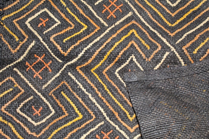 Handwoven Tribal Bakuba Mudcloth Tapestry, Black with Geometric Pattern, gallery