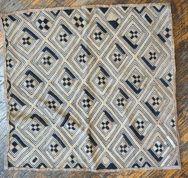 ORIGINAL KUBA RAFFIA CLOTH PANEL TEXTILE CURRENCY KASSAI SHOOWA DR CONGO ETHNIX