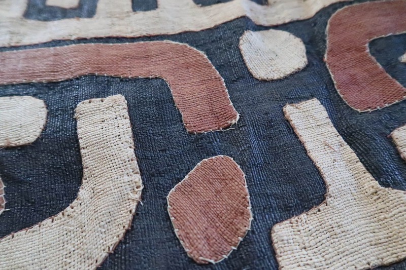 NEW Vintage African Kuba Dance Skirt 136x23 Raffia Textile Applique Congo Cloth gallery