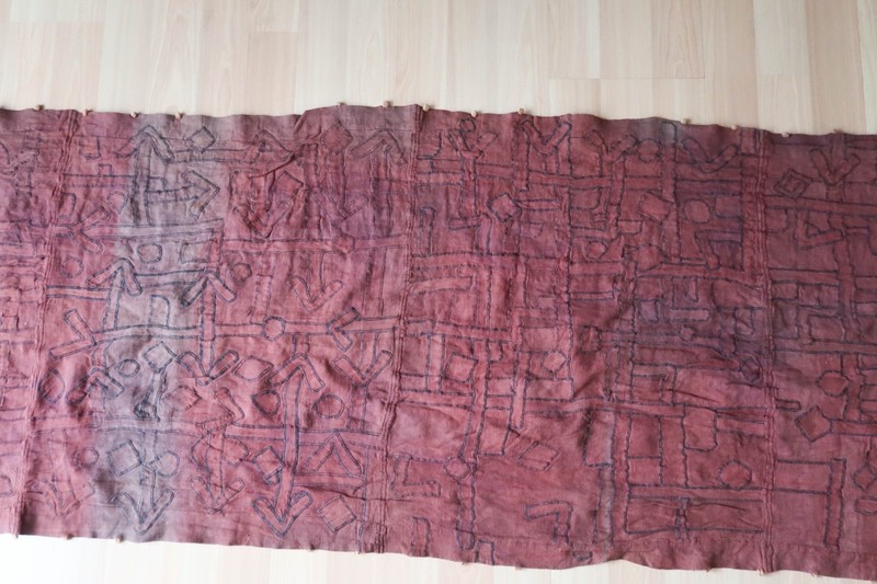 20ft Antique Kuba Raffia Dance Skirt - Congolese Tcaka Ntshak Textile - 240"x32" gallery