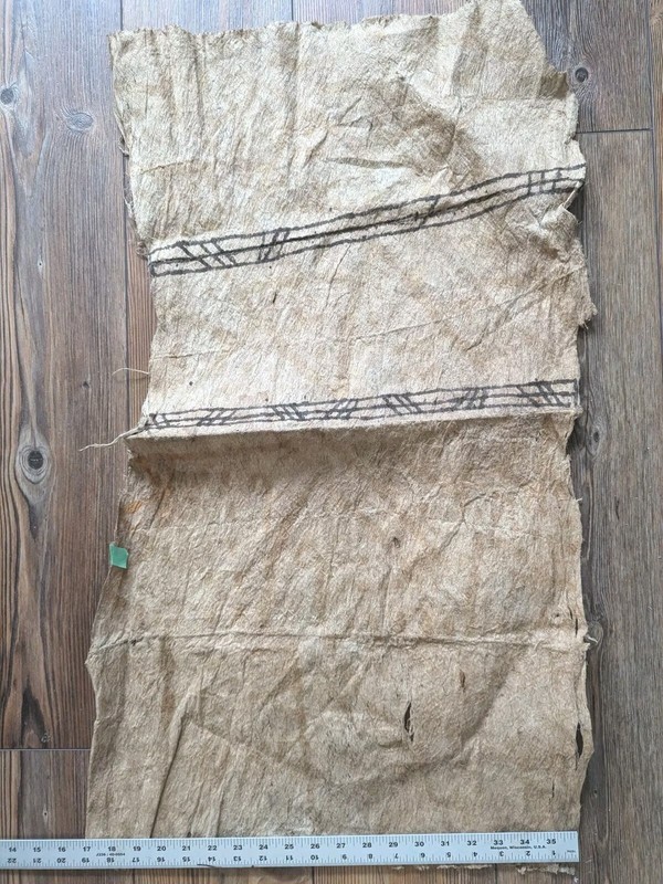 VERY RARE AFRICAN M'BUTI PYGMY NATIVE PAINTING TEXTILE BARK LOIN CLOTH DR CONGO gallery