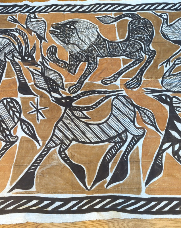 Hand Painted Hand Woven Senufo KORHOGO Mud Cloth Pictorial Figurative Textile gallery