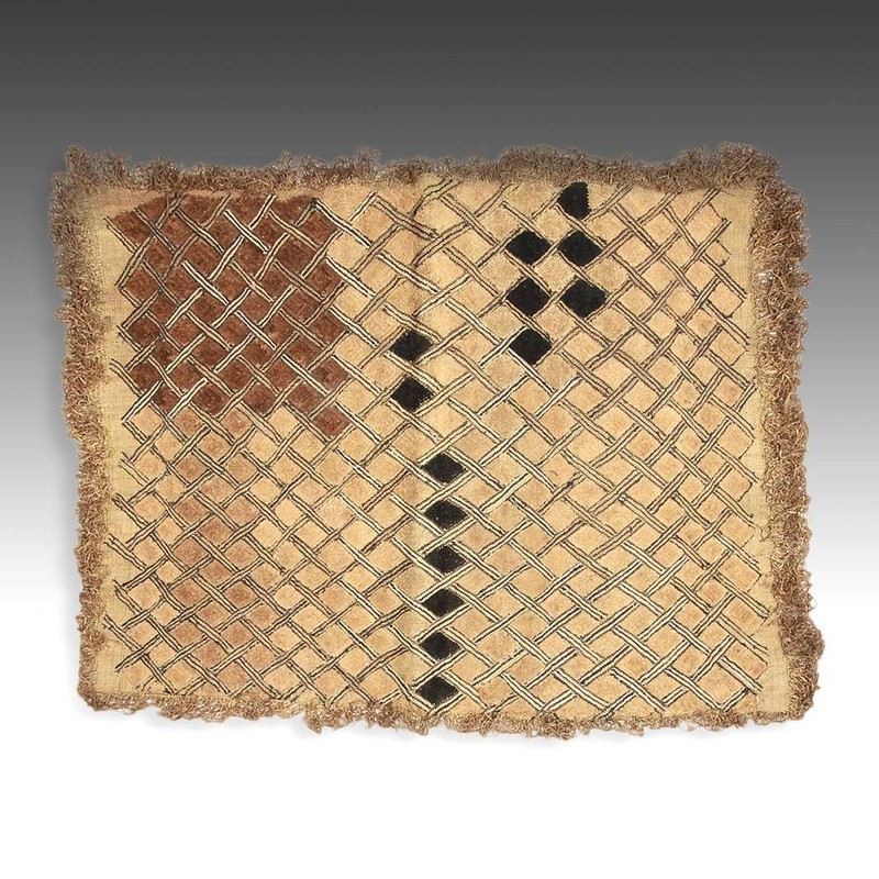 KUBA SHOOWA PRESTIGE PANEL CUT PILED RAFFIA D. R. OF CONGO CENTRAL AFRICA 20TH C