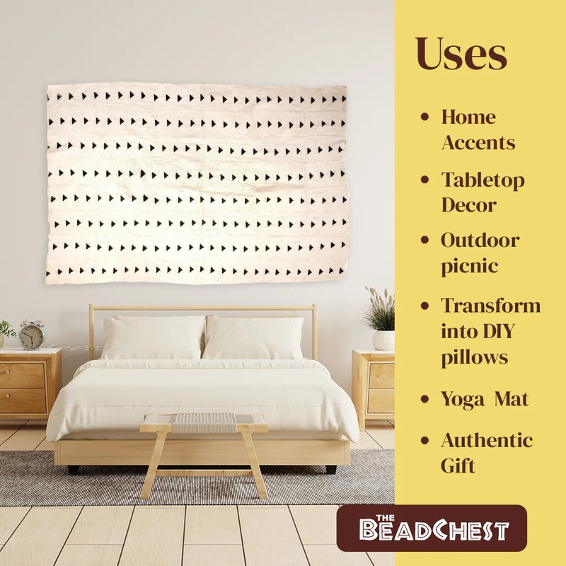 White Bogolan Mali Mud Cloth Arrow Design African Black and White Cotton gallery