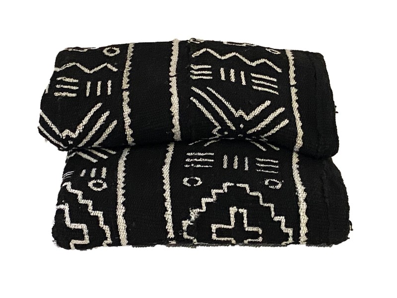 #3805 Vintage African Black and White Mud Cloth Textile Mali 39" by 70" gallery