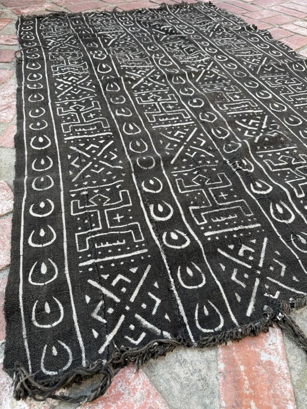 Vintage African Mudcloth Black 61”L x 40”W Textile | No. 90