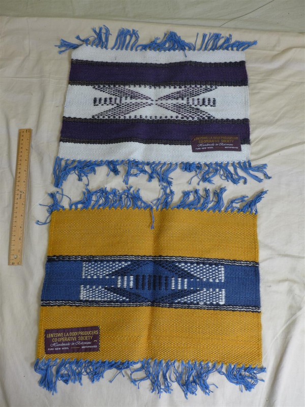 2 Vtg Lentswe La Oodi Producers Handmade BOTSWANA WOOL TAPESTRY 12x17" Textiles gallery