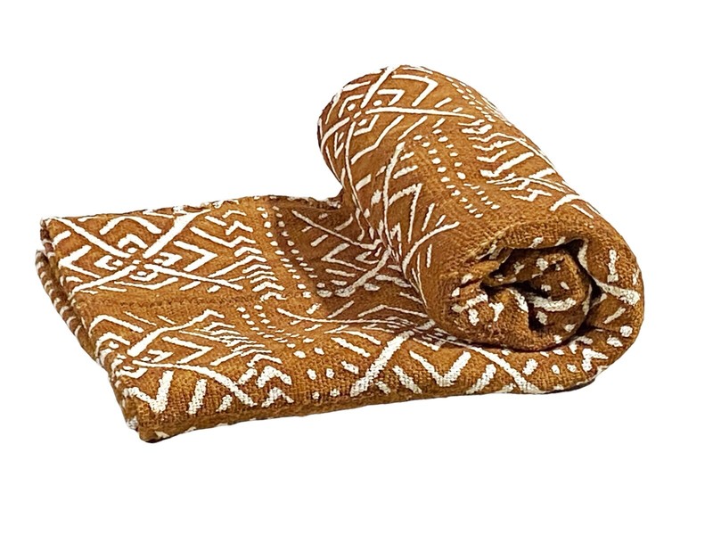 # 7225 Malian Brown & White Mud Cloth Textile 62″ H by 44″ w