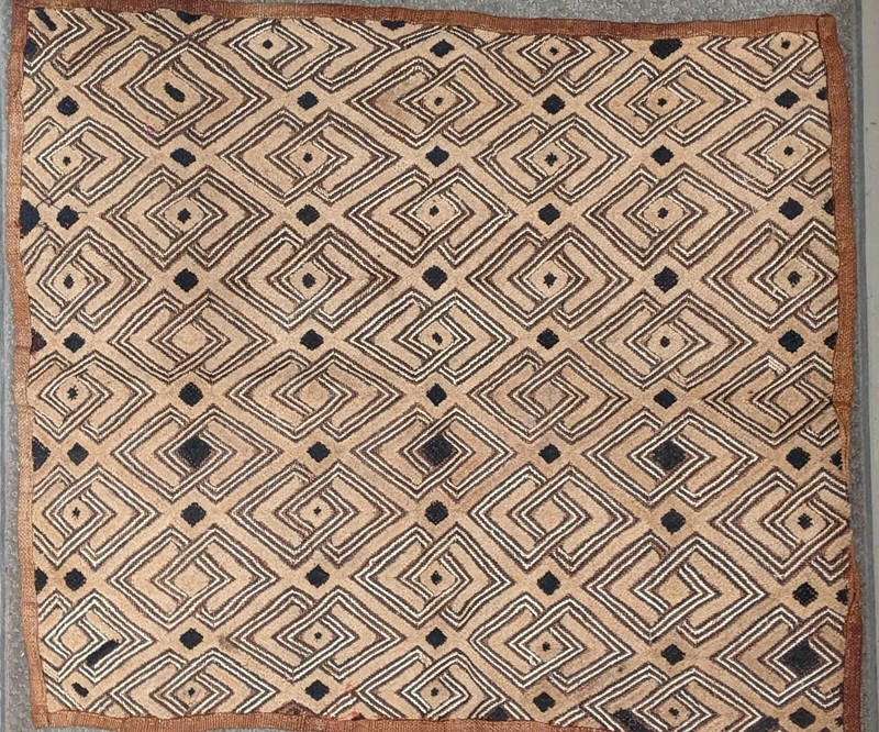 AFRICAN HIGH PREMIUM ORIGINAL TEXTILE KUBA RAFFIA CLOTH CURRENCY KASAAI SHOOWA gallery