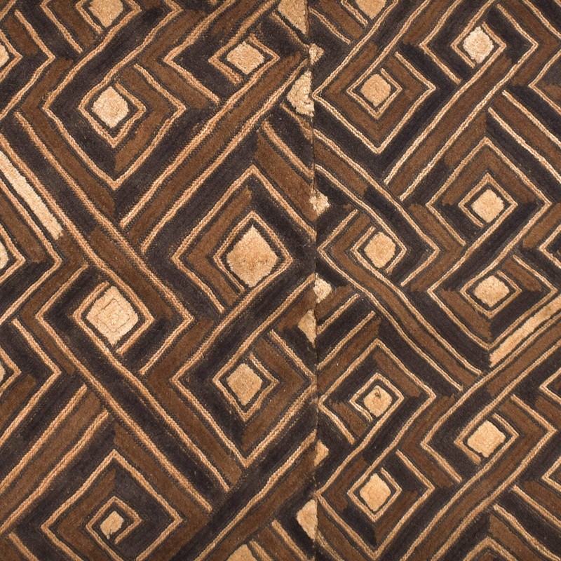 Kuba Square Raffia Textile Congo 54×25 Inch