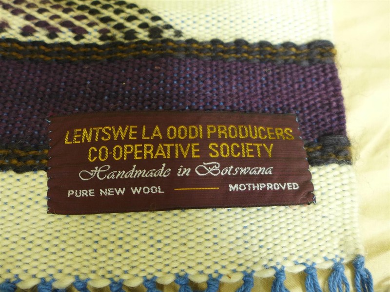 2 Vtg Lentswe La Oodi Producers Handmade BOTSWANA WOOL TAPESTRY 12x17" Textiles gallery