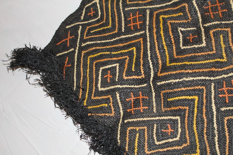 Handwoven Tribal Bakuba Mudcloth Tapestry, Black with Geometric Pattern, gallery