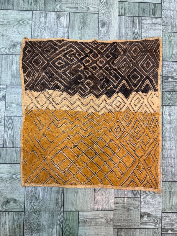 Vintage Beautiful Hand Woven African Raffia Congo Cloth Textile 57×54 Cm