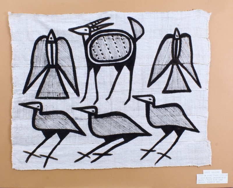 Vintage African Senufo Korhogo Cloth Tapestry From Ivory Coast 24 x 30″