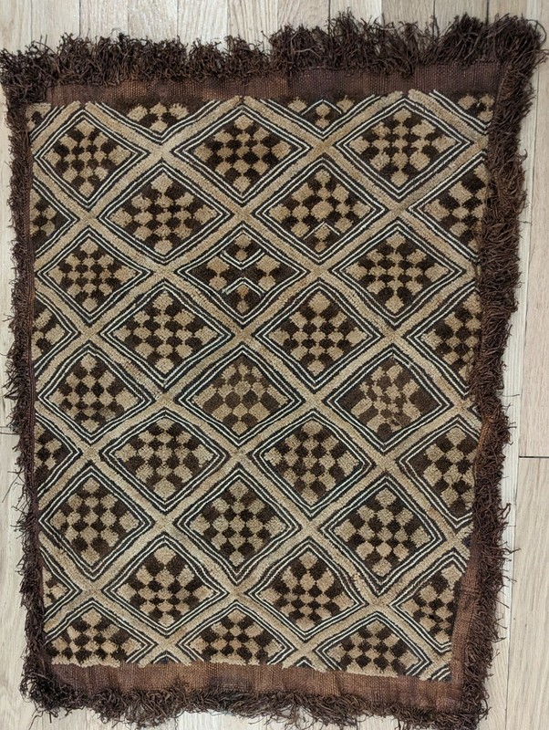 ORIGINAL AFRICAN KUBA RAFFIA CLOTH PANEL TEXTILE CURRENCY KASSAI SHOOWA DR CONGO