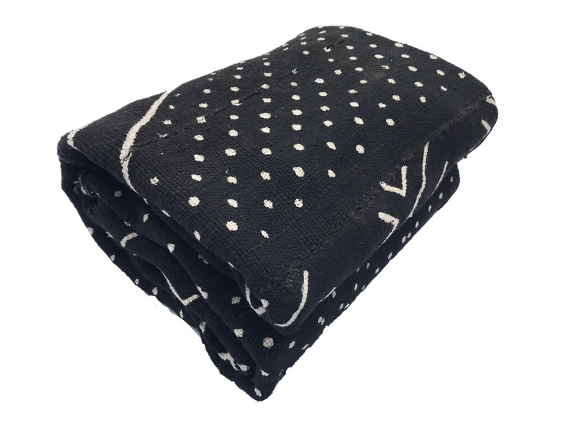 African LG Black and White Mud Cloth Textile / Blanket Mali 62″ by 90″