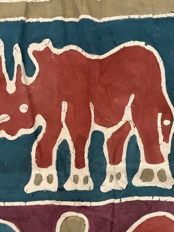 VTG? African Hand Dyed Batik? Mud Cloth ? Fabric Cloth 60x75 Animals gallery