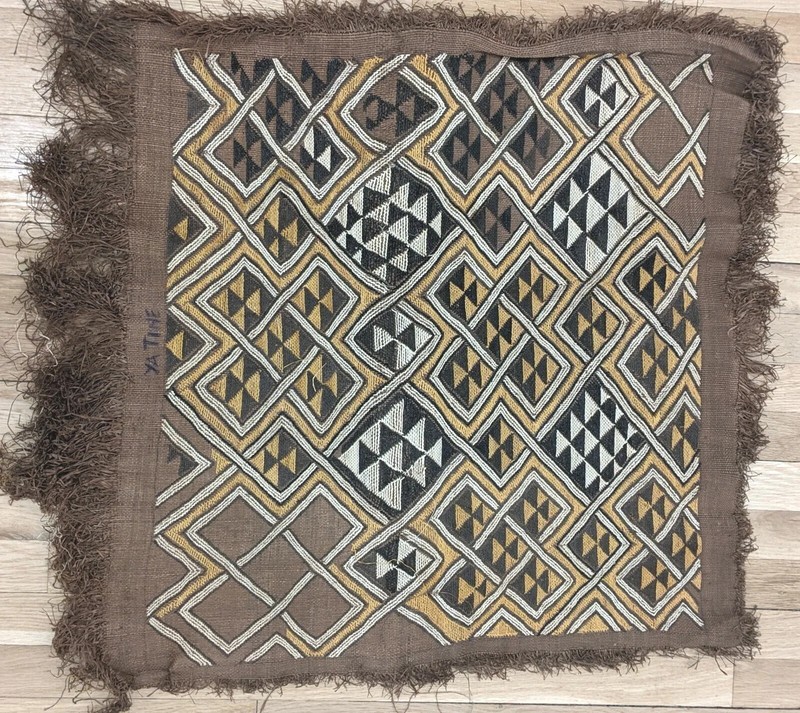 ORIGINAL AFRICAN KUBA RAFFIA CLOTH PANEL TEXTILE CURRENCY KASSAI SHOOWA DRCONGO gallery