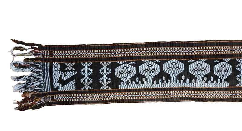 57x7,5"Indonesian Ikat fabric, handwoven , textile art gallery