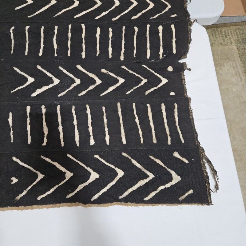 African Textile Art Cloth | Abstract Geometric Pattern | 67 x 36 inches gallery