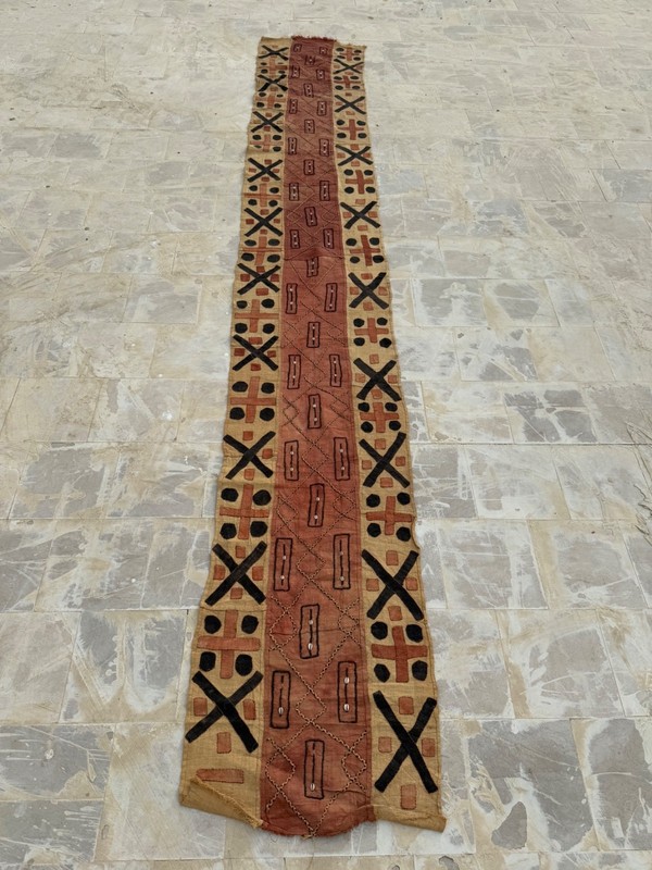 Antique Hand Woven Rare Collectible Unusual Large Size African Raffia Congo