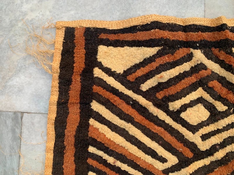 Vintage African Kuba Showa Bark Cloth Handstitched Raffia Textile 2x2 ft gallery