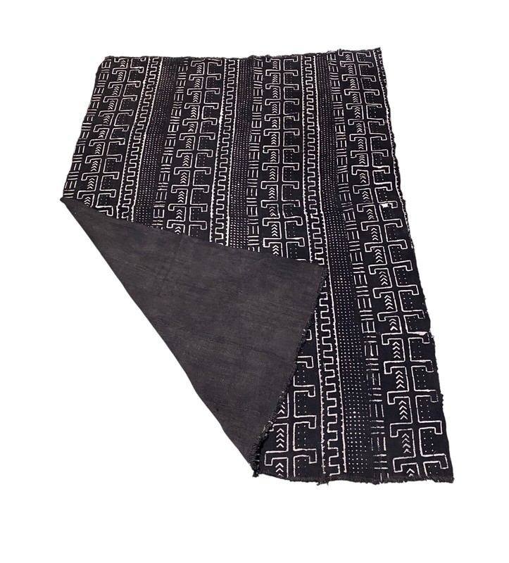 # 7312 Vintage African Black and White Mud Cloth Textile Mali 41" by 61" gallery