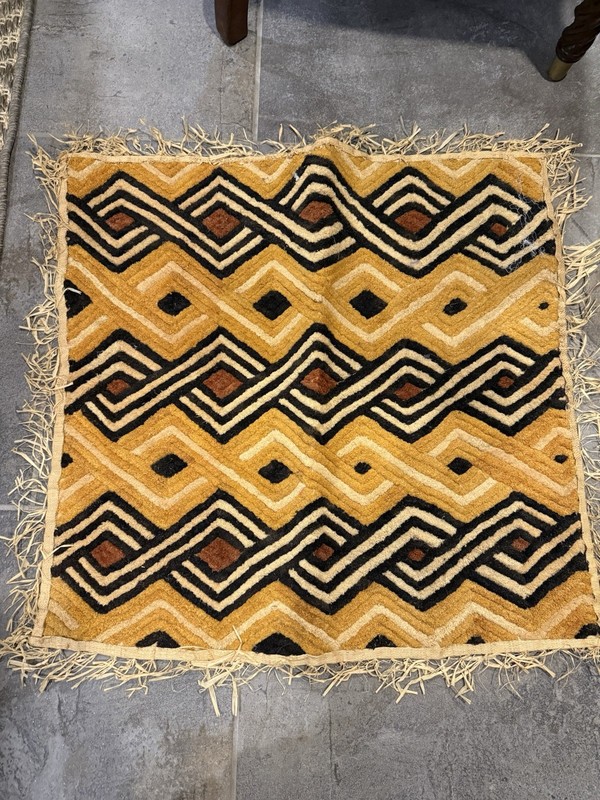 African Kuba Raffia Velvet Textile Kasai Congo Geometric Wall Art 26x26 VTG gallery