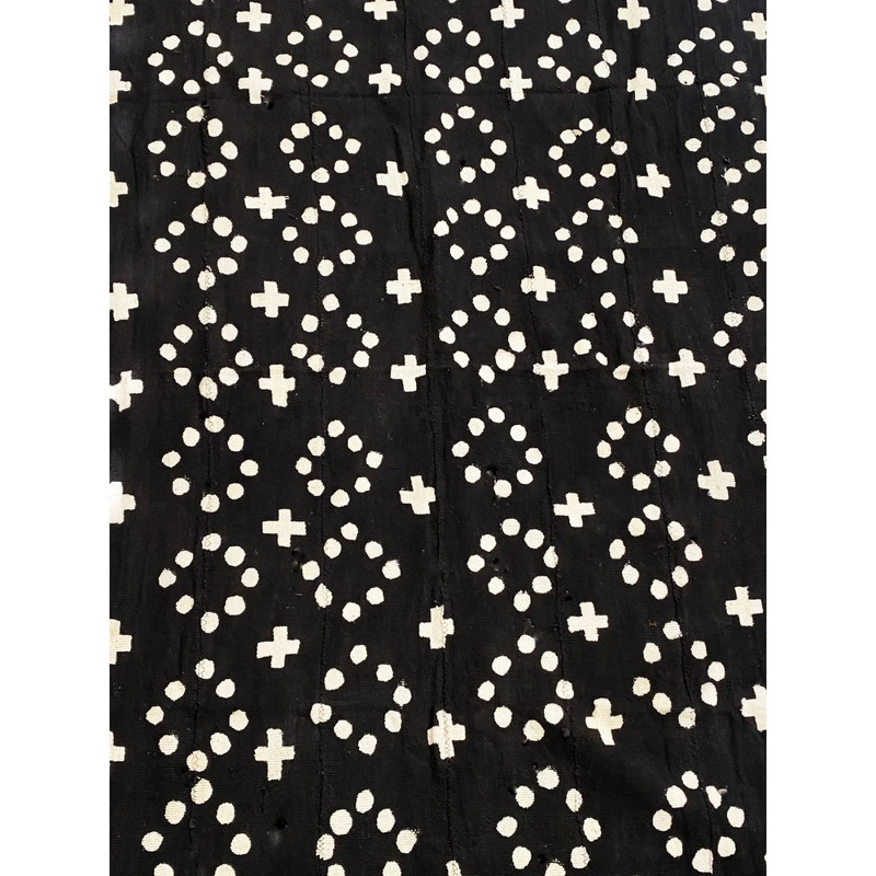 # 3844 African Black and White Mud Cloth Textile Mali 59" by 40" gallery