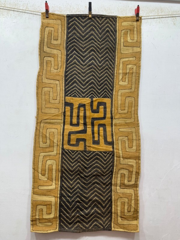 Vintage Fabulous Hand Woven Traditional African Raffia Congo Textile 117×55 Cm