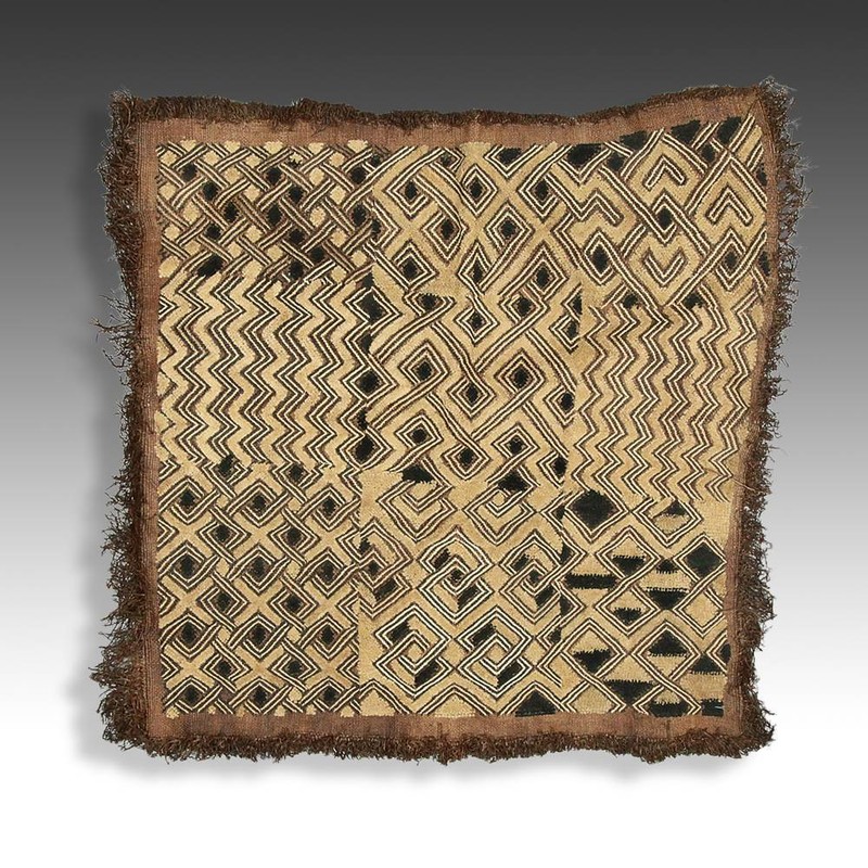 KUBA SHOOWA PRESTIGE PANEL CUT PILED RAFFIA D. R. OF CONGO CENTRAL AFRICA 20TH C