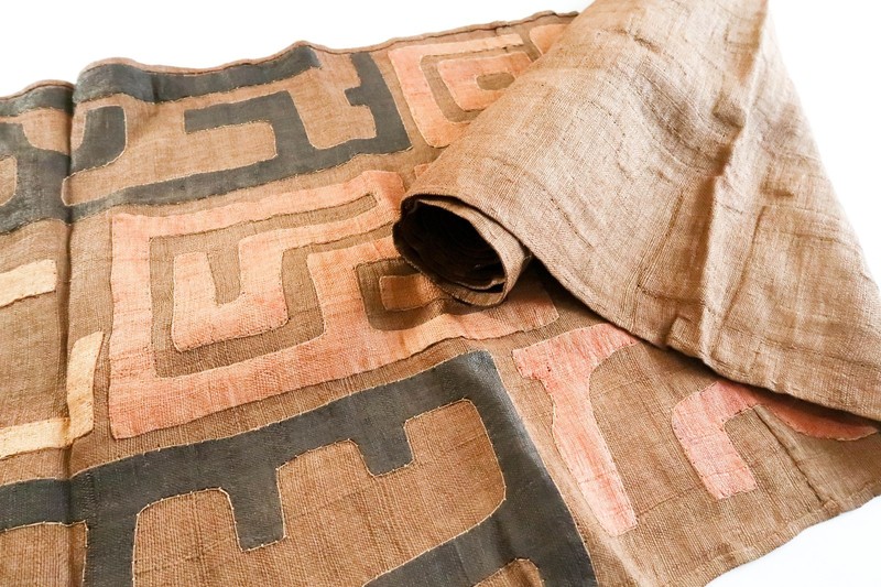 NEW Vintage African Kuba Dance Skirt Raffia Textile Long Cloth 144×22 Applique 6