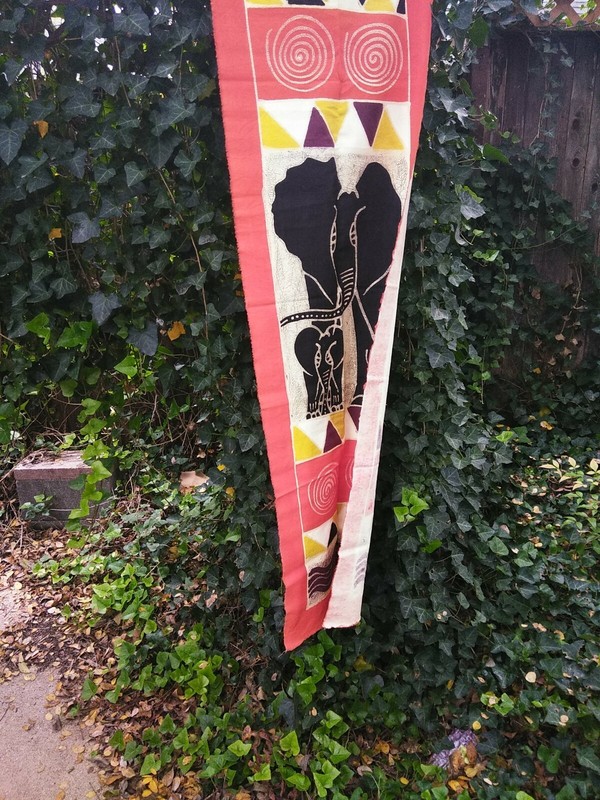 African hand painted Zimbabwe batik/table runner gallery