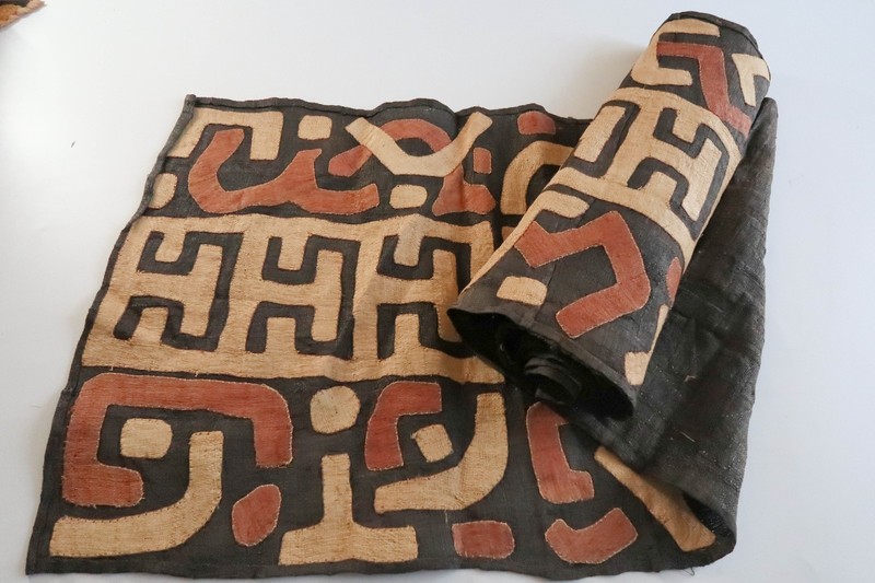 NEW Vintage African Kuba Dance Skirt 136x23 Raffia Textile Applique Congo Cloth gallery