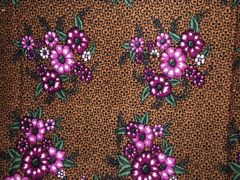 Srithai Nakhon African Swahili Fast Color Fabric Brown-Black-Pink-Red 1¾yds x 43 gallery