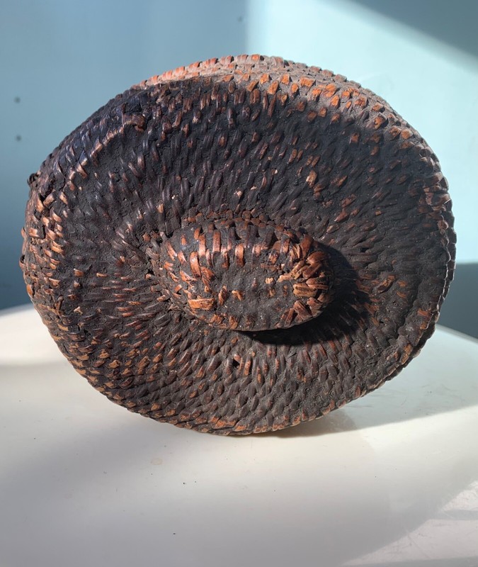 Mid 20th century Kuba food storage basket 6" tall gallery