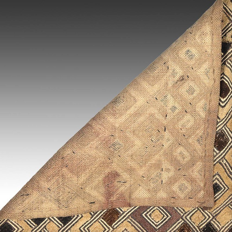 KUBA SHOOWA PRESTIGE PANEL CUT PILED RAFFIA D. R. OF CONGO CENTRAL AFRICA 20TH C gallery