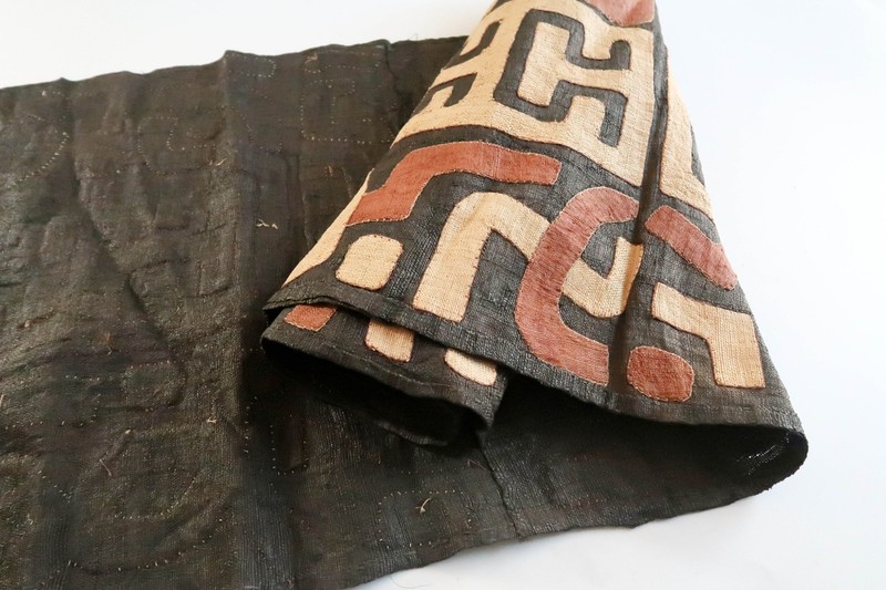 NEW Vintage African Kuba Dance Skirt 136x23 Raffia Textile Applique Congo Cloth gallery