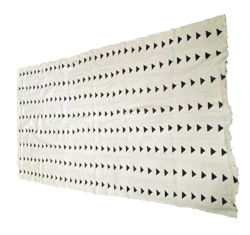 #3727 African Bogolan Black and White Mud Cloth Textile Mali gallery