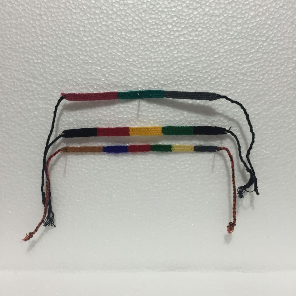 Pulsera artesanal multicolor (chica) - Imagen 1